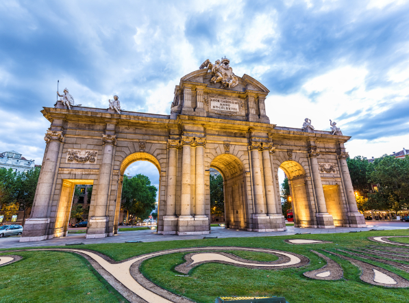 İSPANYA & ENDÜLÜS TURU 6 Gece 7 Gün (Madrid Gidiş-Barselona Dönüş) - 6