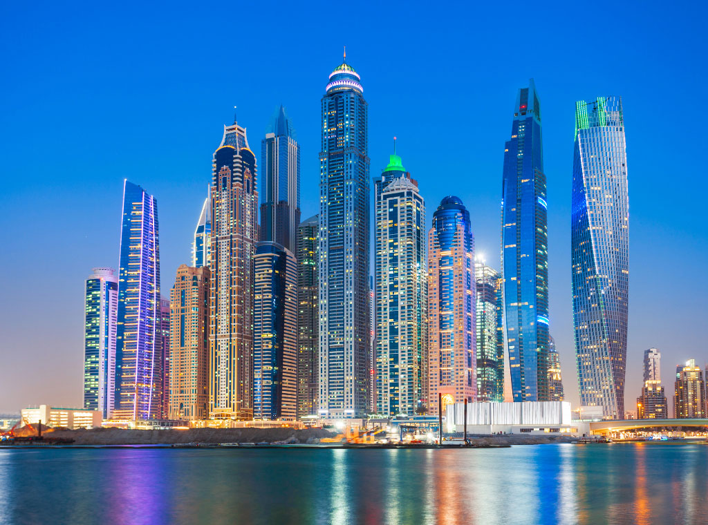 Ekstra Bir Gece İzmir Hareketli Dubai - Abu Dhabi Turu